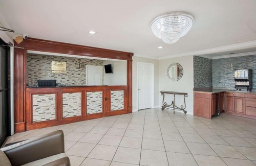 Lake Charles Cabina | Econo Lodge Lake Charles University Area