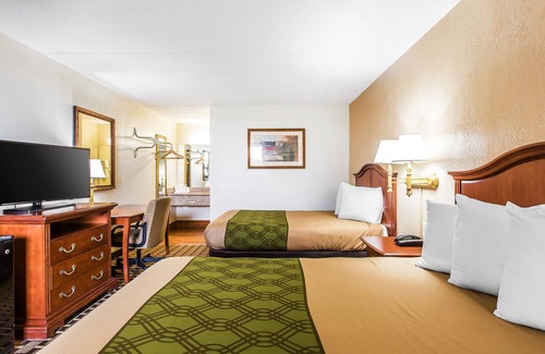 Savannah Hotel | Econo Lodge Midtown