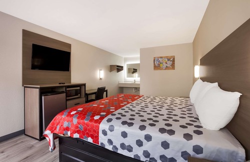 Mobile Hotel | Econo Lodge Mobile Airport Blvd.