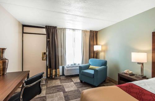 Oak Grove Cabina | Econo Lodge Oak Grove-Blue Springs