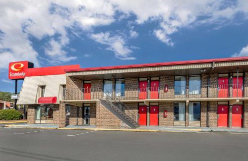 Creedmoor Cabina | Econo Lodge