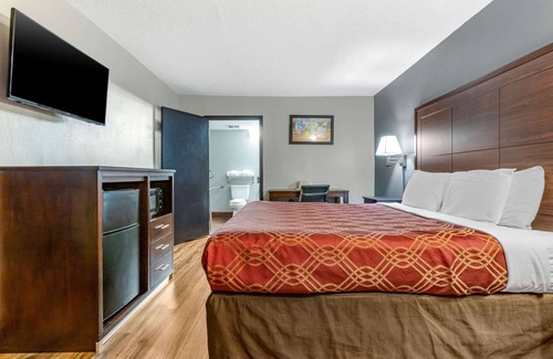 Rock Hill Hotel | Econo Lodge