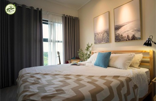 Long Hung Apartamento | Ecopark Homestay - P&N Getaway Condo with Pool