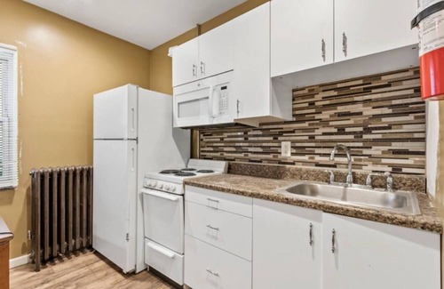 Ecorse Apartamento | Ecorse Riverfront Retreat Close to dining & shops