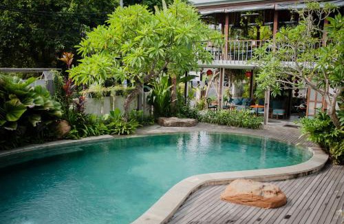 Batu Bolong Hotel | Ecozy Dijiwa Canggu