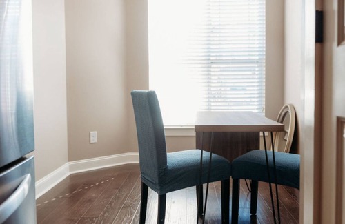Greenville Casa | ECU Pirate Country Retreat! Master on 1st floor, Bonus room and separate office!
