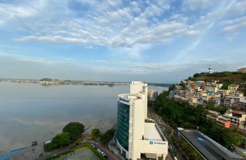 Las Peñas Apartamento | Ecusuites Resort Riverfront Family Dept Santa Ana Gye