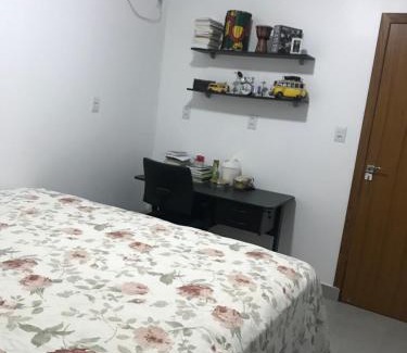 Varzea do Ranchinho Casa | Edícula - Residência Mello Silva