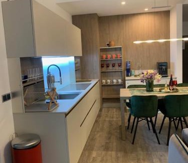 Poiana Brasov Apartamento | Edelweiss Apartments SILVER RESORT POIANA BRASOV