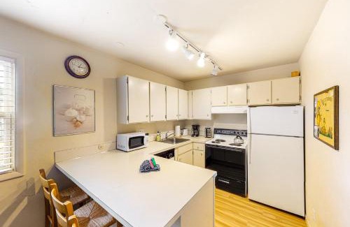 Warm Springs Apartamento | Edelweiss Ski-In-N-Out & Unwind on Picabo St