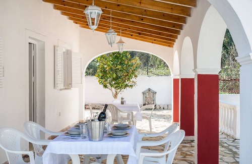 Limni Apartamento | Edelweiss studio 100m from the beach