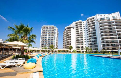 Trikomo Apartamento | Edelweiss Studios by HolidayKeys