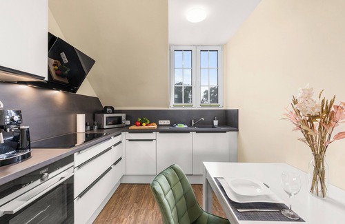 Uerdingen Casa | Eden 2 - Suite-Studio nah Messe/Rhein, Küche