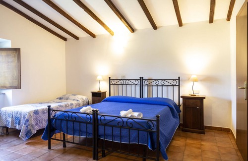 Pitigliano Otro | EDEN FARM Rustic farm at the end of the 19th century with park and swimming pool