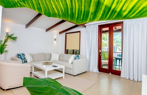 Mahe Island Casa | Eden Island Studios