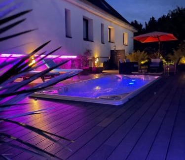 Locquirec Cama Y Desayuno | EDEN Locquirec - Piscine & Spa Chambre d hôtes