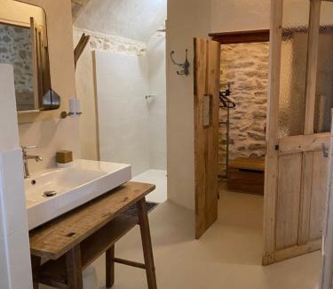 Eyragues Apartamento | Eden - Mas de Rousseau