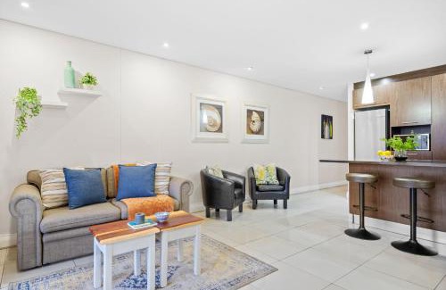 Big Bay Apartamento | Eden on the Bay 150 by Host Agents