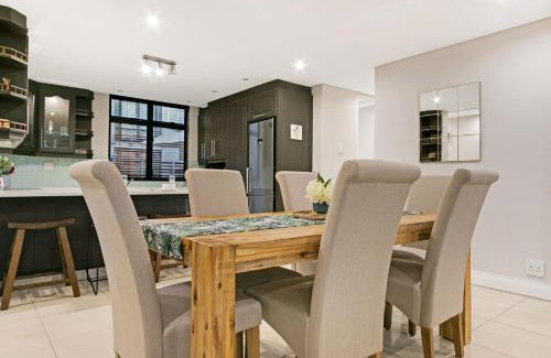 Big Bay Apartamento | Eden on the Bay 189 by HostAgents