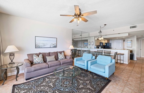 Ono Island Condominio | Eden West 408 by Liquid Life
