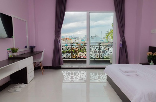 Binh Thanh Hotel | Edenroc Hotel