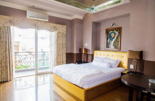 Binh Thanh Hotel | Edenroc Hotel