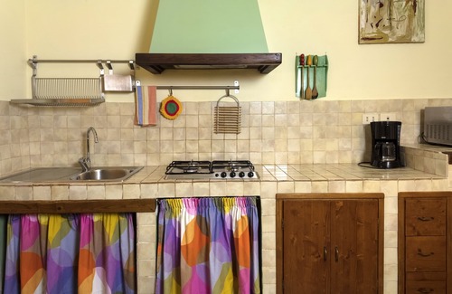 Castel San Gimignano Apartamento | apartamento Ivy con piscina y jardín en común y puntos de vista de San Gimignano