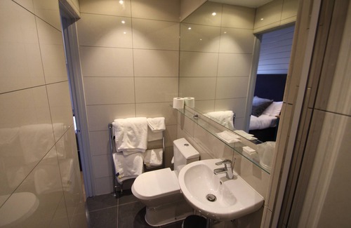Bath Cama Y Desayuno | Edgar Townhouse