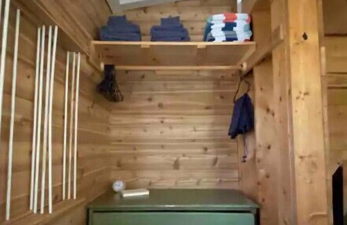 Edgartown Casa | Edgartown Vineyard Cottage. A Glamping Experience!