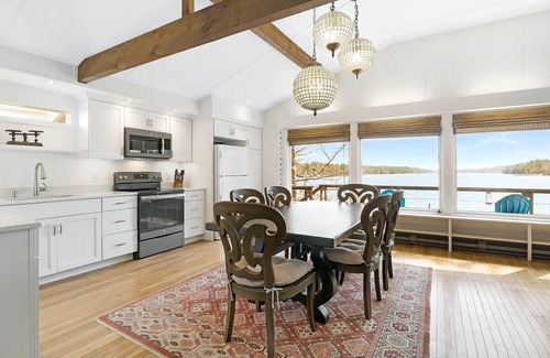 Edgecomb Cabaña | Edgecomb Maine. Close to Boothbay & Wiscasset. Very private and relaxing.