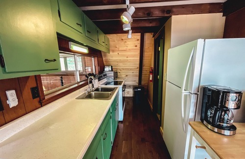 Rockbridge Cabina | Edgewater Escape A-frame Cabin (Hocking Hills Area)