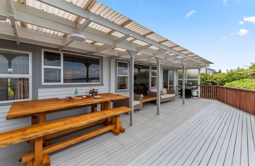 Ngongotaha Casa | Edgewater Escape Rotorua