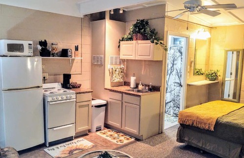 Mid America Casa | Edgewater Resort on Lake Hamilton