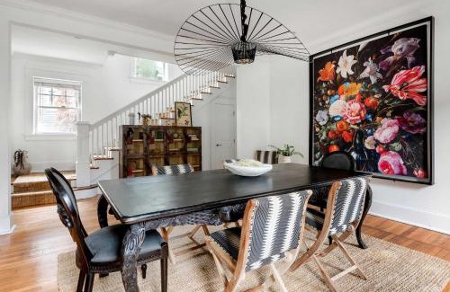 Old Fourth Ward Casa | Edgy Overlook