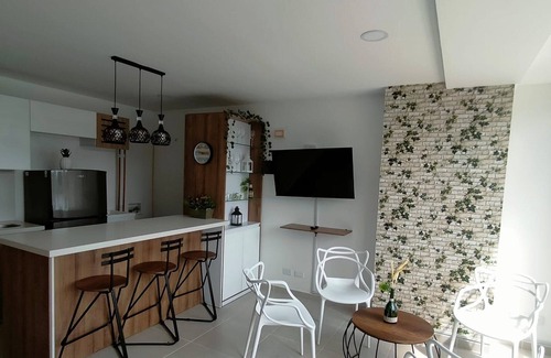 Guatape Apartamento | Edificio Avenida Malecon