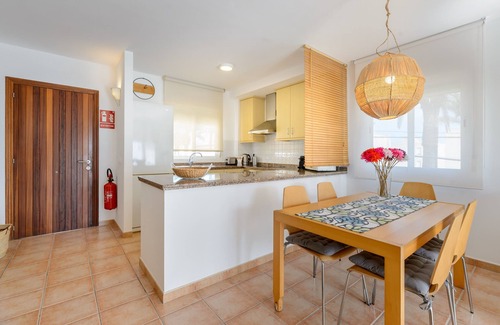 La Savina Apartamento | 'Edificio Can Sord Apartamento Nº 2' con vistas al mar, terraza y Wi-Fi