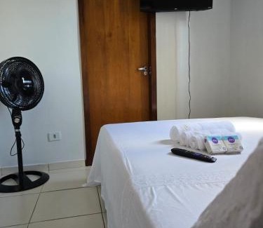 Maringa Apartamento | Edificio Hayannes - 1 - Quarto - 1-Banheiro - 1 Garagem Coberta - Taxa Para Hospedes Com Pets