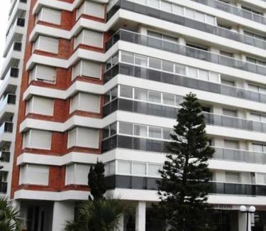 Aidy Grill Apartamento | Edificio Long Beach