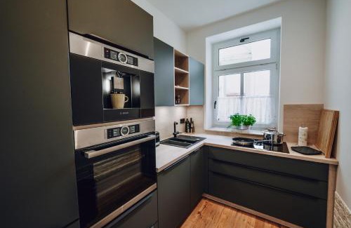 Altendorf Apartamento | EDLER WOHNRAUM Luxuriöse 2 SZ mit Balkon, Kaffeevollautomat, Klima & Lift