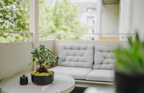 Altendorf Apartamento | EDLER WOHNRAUM Luxuriöse 2 SZ mit Balkon, Kaffeevollautomat, Klima & Lift
