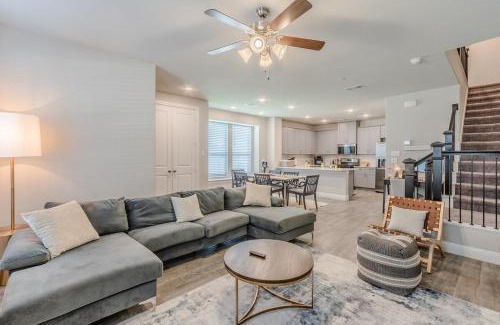 McKinney Casa | Edmond's Kraal