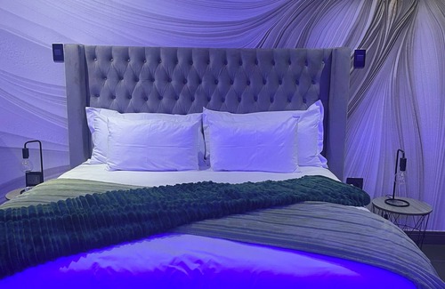 Madibeng Cabina | Edrange Luxury Lodge