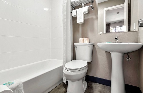 Douglasville Hotel | Efficiency Lodge - Douglasville