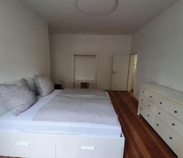 Weststadt Sudlicher Teil Apartamento | EG Weststadt Karlsruhe 4 Zimmer