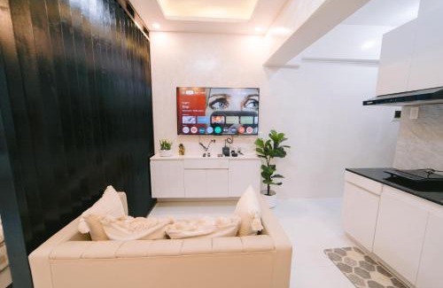 Basak Apartamento | EGB Royal Oceancrest Mactan