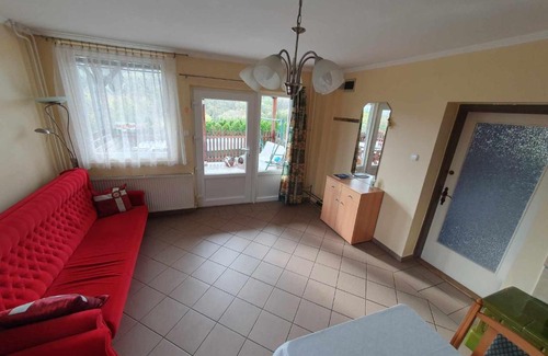 Egervar Casa | Egervári Béres Vendégház- Középső apartman