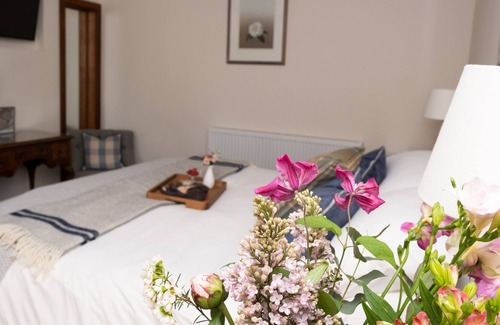 Stockbridge Cabaña | EGREMONT RUSSET, THE APPLE ROOMS, pet friendly in Stockbridge