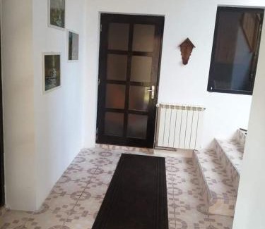Gheorgheni Casa | Egyszerű és nagyszerű ház frasinului