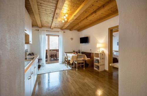 Verano Apartamento | Eichernhof Apartment Marillenblüte