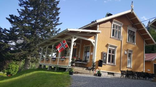 Nome Casa | Eidsfoss slusevokterbolig